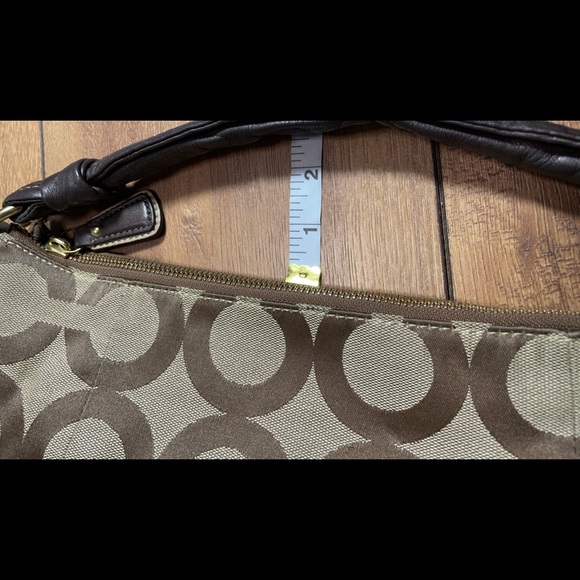 Authentic Coach Kristin Signature Sateen Hobo - Picture 12 of 13